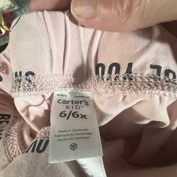 6 pairs of leggings- size 6-7. Jcrew, Carter and cat & jack - Picture 4 of 4